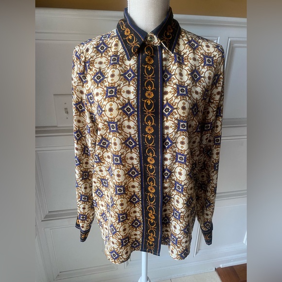 Jordan Tops - VTG BUTTON DOWN JORDAN SATIN BLUE AND CREAM GOLD BLOUSE 10